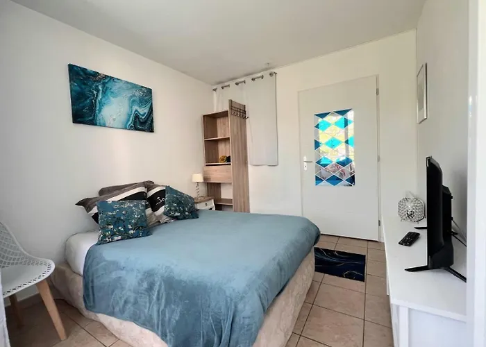 Joli T1 Avec Balcon Et Parking Privatunterkunft